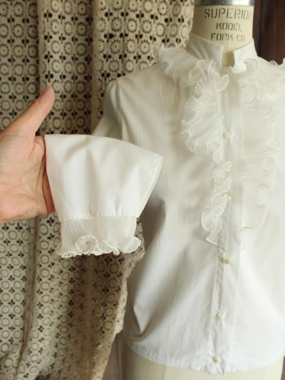Vintage 1960s Blouse, White Top with Ruffle and Nehru Collar,  New Edwardian - Picture 5 of 12